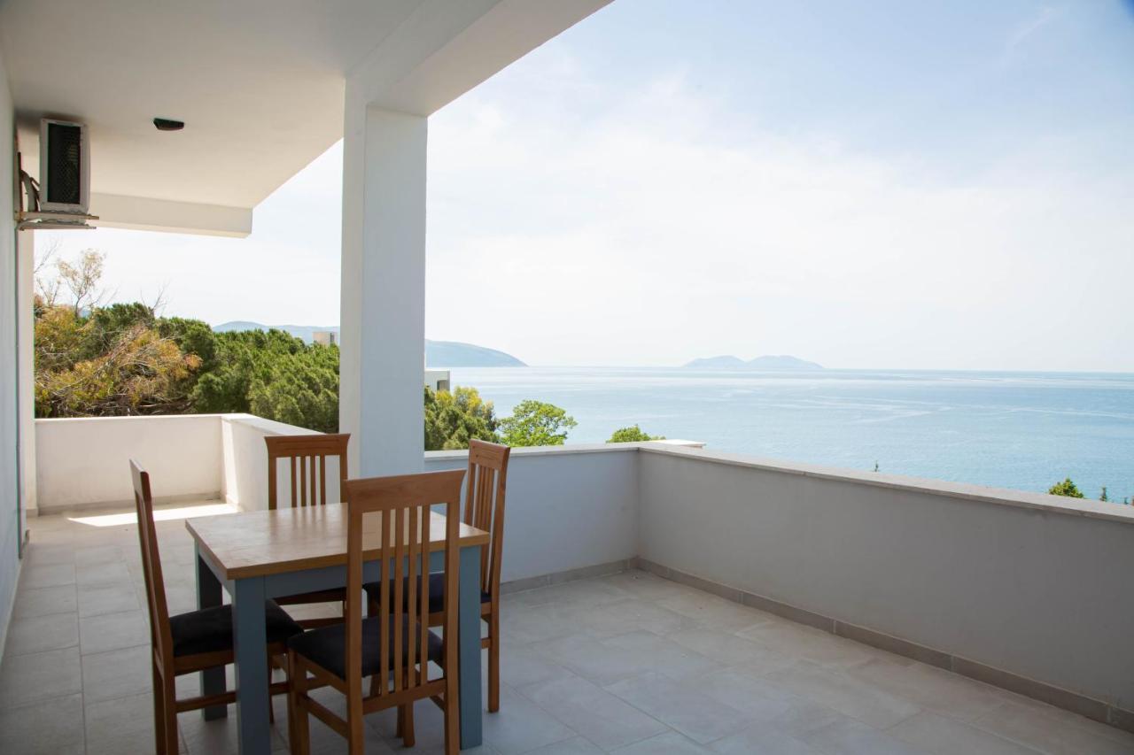 Aerial Hotel & Spa Vlorë Buitenkant foto