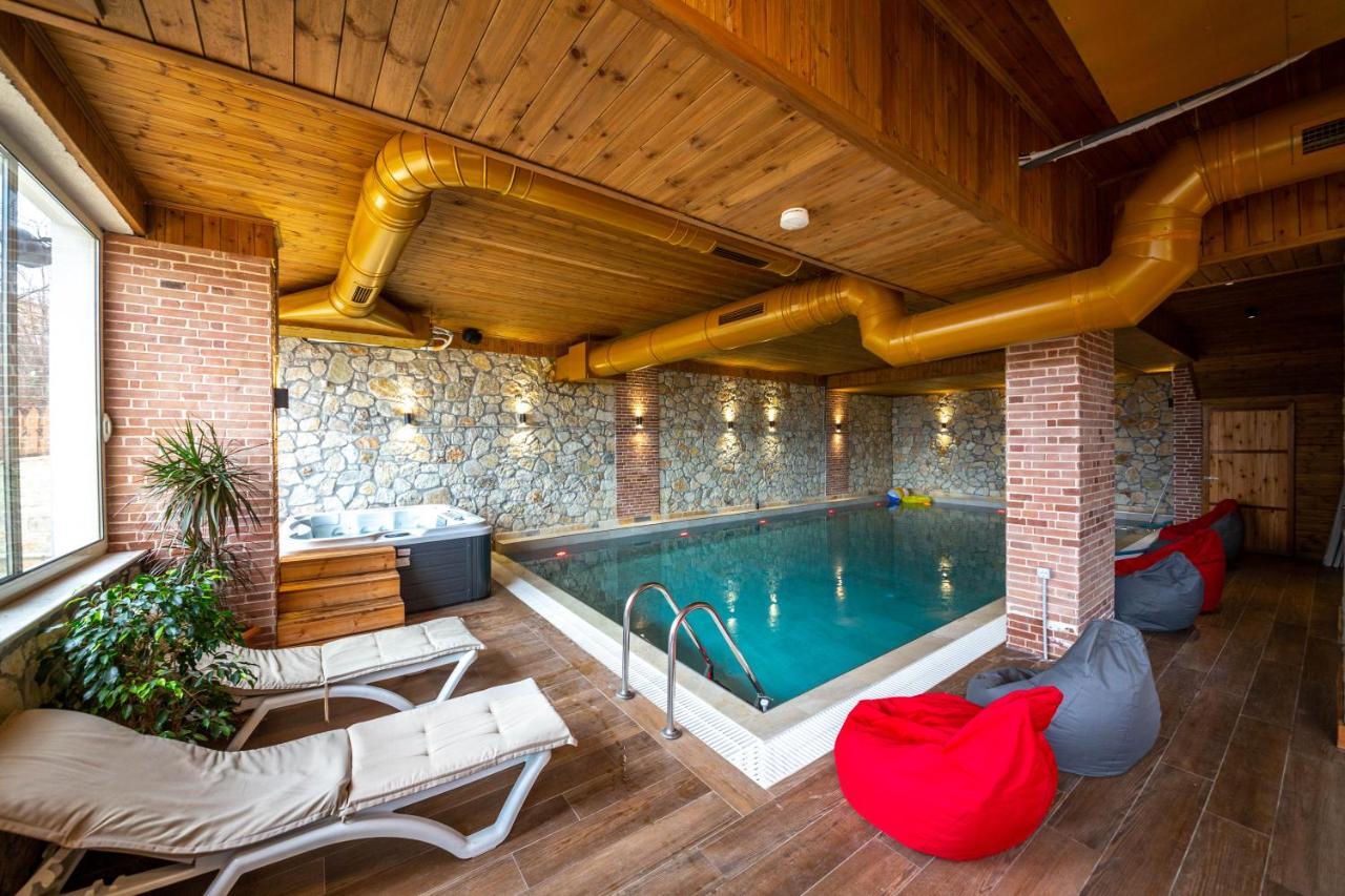 Aerial Hotel & Spa Vlorë Buitenkant foto