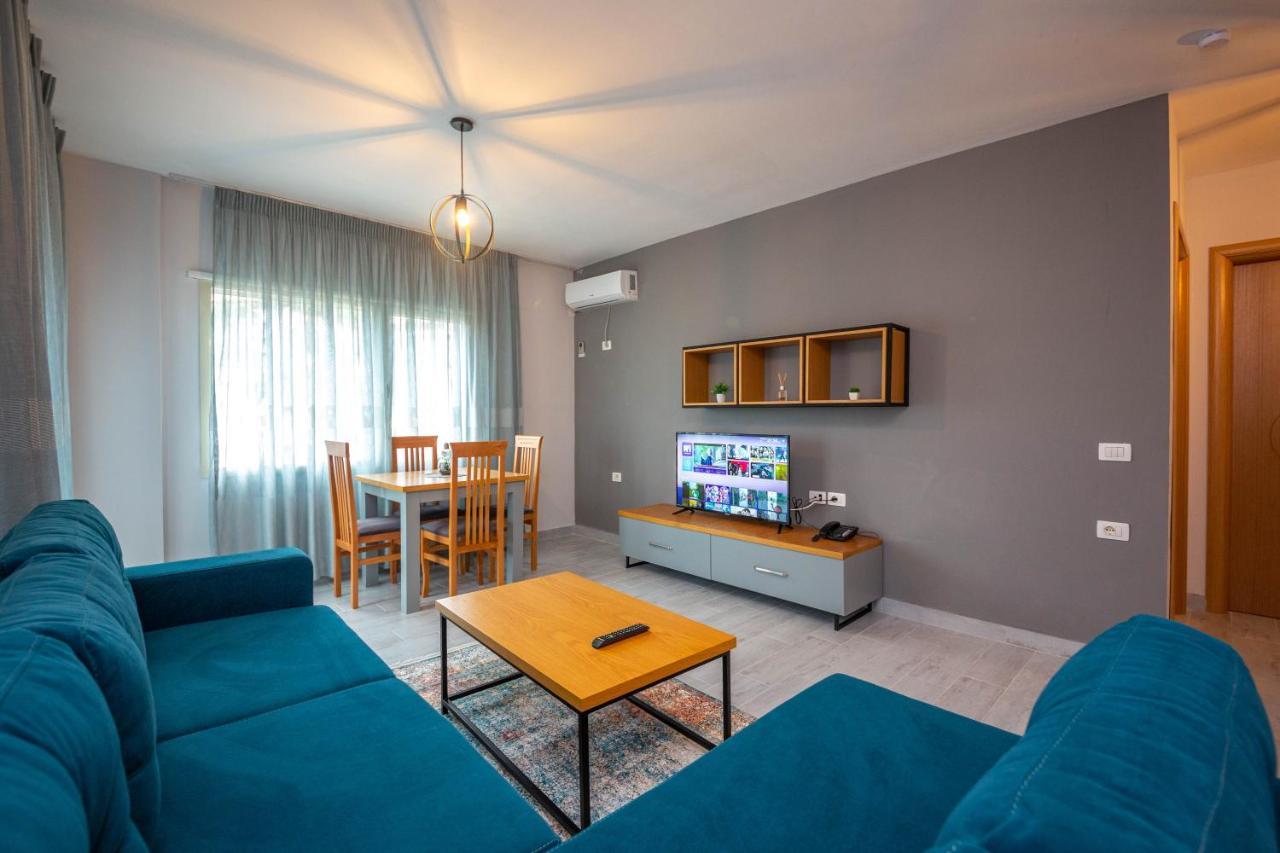 Aerial Hotel & Spa Vlorë Buitenkant foto