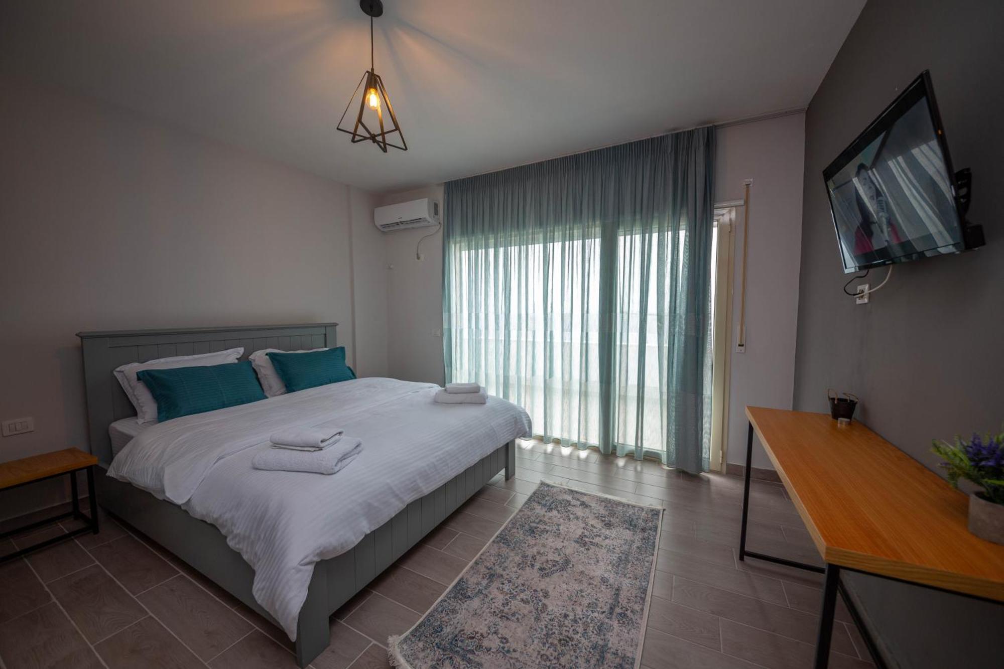 Aerial Hotel & Spa Vlorë Buitenkant foto